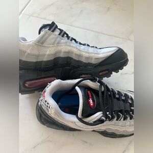 Nike Air Max 95 Sneakers - Black, Gray, and Red